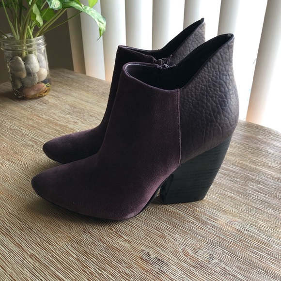 Crown Vintage Ankle Booties - Picture 1 of 4